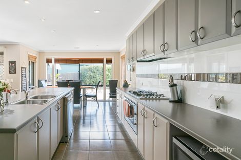 Property photo of 4 Highland Way Maiden Gully VIC 3551