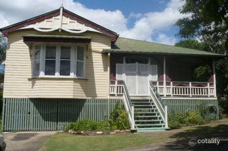 19 Glebe Rd, Newtown, QLD 4305