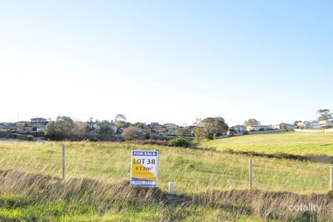 38 Bogong St, Lakes Entrance, VIC 3909