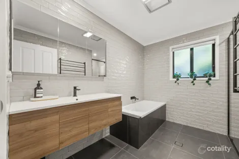 Property photo of 143 Temperley Street Nicholls ACT 2913