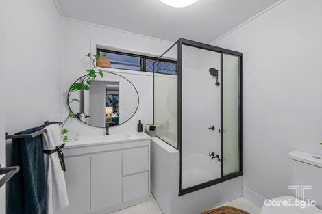 Property photo of 4/162 Juliette Street Greenslopes QLD 4120