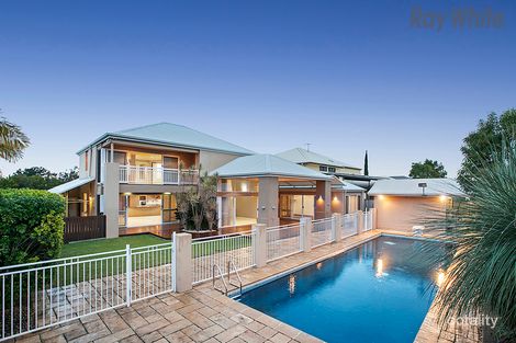 36 Lochside Dr, North Lakes, QLD 4509