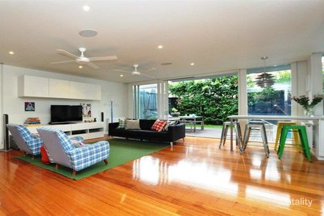 371 Howe Pde, Port Melbourne, VIC 3207