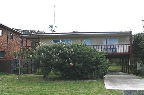 19 Ensenada Rd, Copacabana, NSW 2251