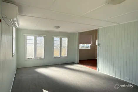 Property photo of 5 Park Road Crows Nest QLD 4355
