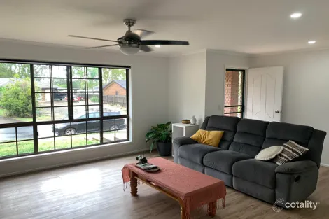 Property photo of 4 Quando Close Yamanto QLD 4305