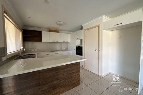 Property photo of 18 The Grange Lucknow VIC 3875