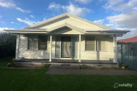 Property photo of 11 Hume Boulevard Killarney Vale NSW 2261