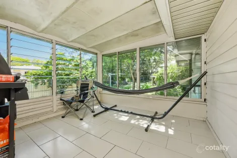 Property photo of 34 Bowen Terrace The Range QLD 4700