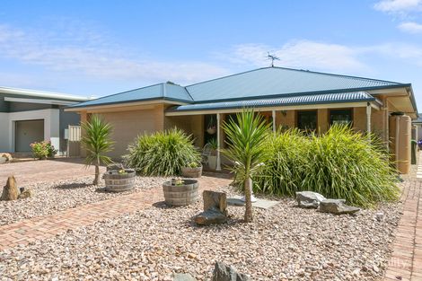 9 Parrumba Dr, Normanville, SA 5204