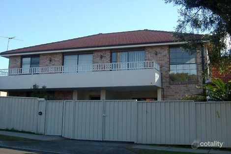 2/18 Fricourt Ave, Earlwood, NSW 2206