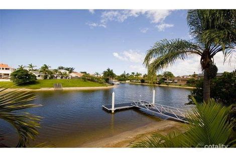 3 Claymore Cres, Bundall, QLD 4217