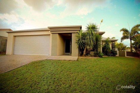 Property photo of 2 Shamic Court Eimeo QLD 4740