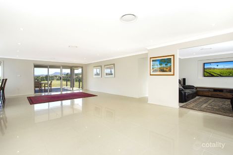 Property photo of 19 Wentworth Close Branxton NSW 2335