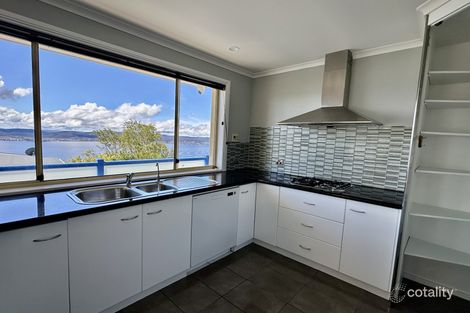 Property photo of 4/54 Nicholas Drive Sandy Bay TAS 7005