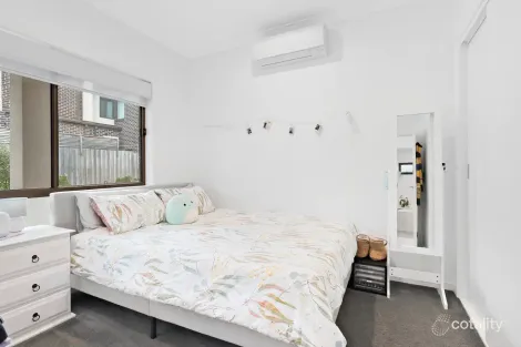 Property photo of 4/2 Cairns Street Rosebud VIC 3939