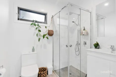 Property photo of 4/2 Cairns Street Rosebud VIC 3939