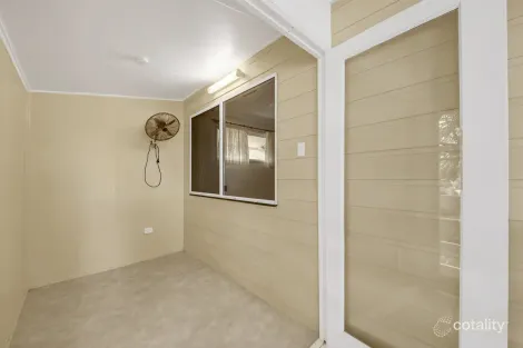 Property photo of 20 Wilga Street Kin Kora QLD 4680