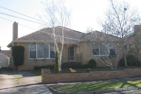 Property photo of 17 Carinya Road Bentleigh East VIC 3165