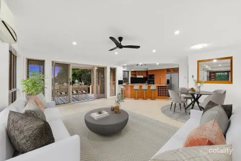 Property photo of 13 Fairmont Crescent Underwood QLD 4119