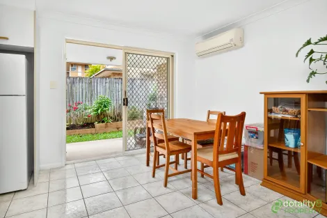 Property photo of 2/52 Griffith Street Everton Park QLD 4053
