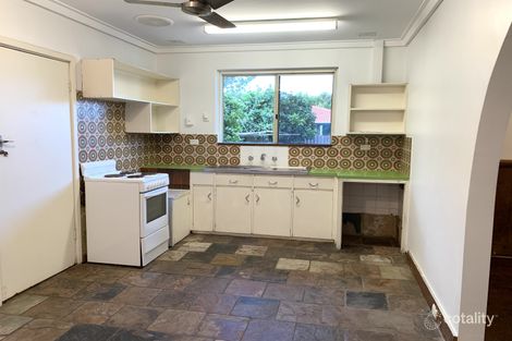Property photo of 1 Nanven Place Rivervale WA 6103