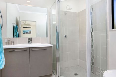 Property photo of 82 Macaranga Road Bentley Park QLD 4869