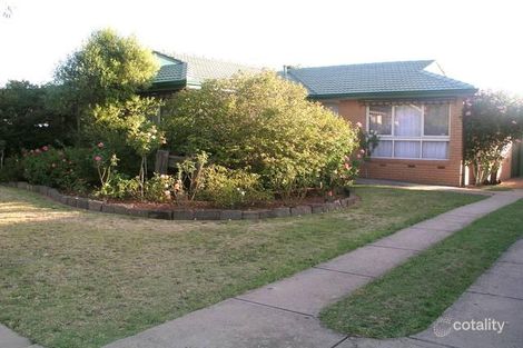 42 Guildford Cres, Narre Warren, VIC 3805