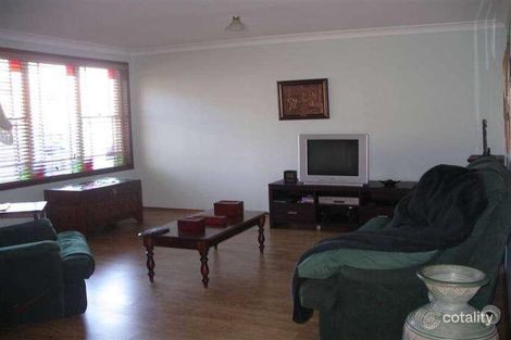 Property photo of 14 Dianella Court Warabrook NSW 2304