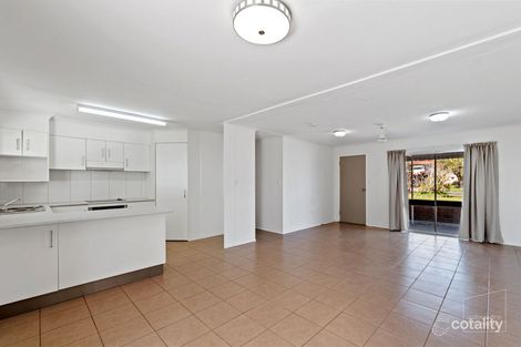 Property photo of 4 Matilda Crescent Battery Hill QLD 4551
