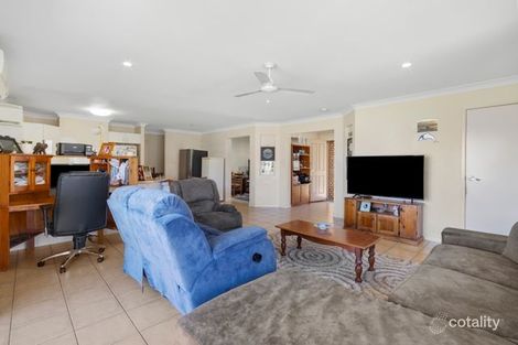 Property photo of 1 Acacia Close Raceview QLD 4305