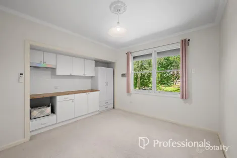 Property photo of 16 Grantully Street Mount Evelyn VIC 3796