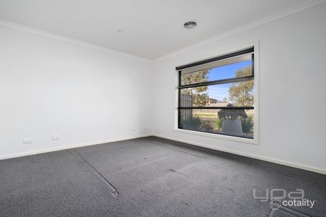 Property photo of 4 Letchworth Street Strathtulloh VIC 3338