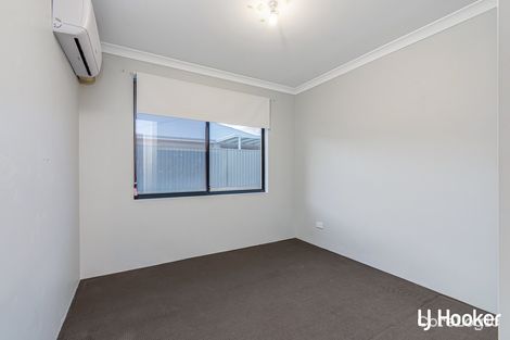 Property photo of 5 Farnham Pass Alkimos WA 6038