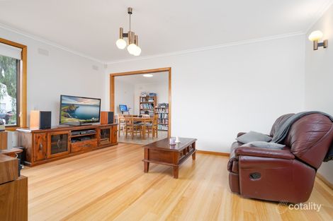 Property photo of 4 Bruce Street Bell Park VIC 3215