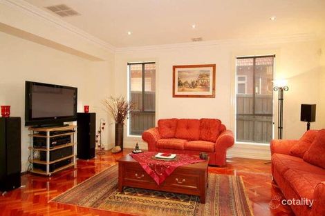 Property photo of 10 Twining Avenue Bundoora VIC 3083