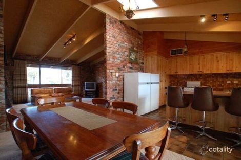 Property photo of 13 Windsor Crescent Horsham VIC 3400