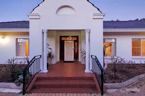 Property photo of 4/23 Central Road Kalamunda WA 6076