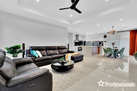 Property photo of 8 Celia Way Harrisdale WA 6112