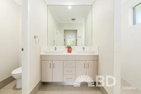 Property photo of 43 Imperial Crescent Narangba QLD 4504