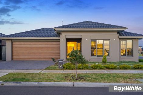 Property photo of 2 Scotsdale Road Truganina VIC 3029