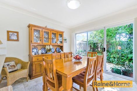 Property photo of 13/4A Tallegalla Street Unanderra NSW 2526