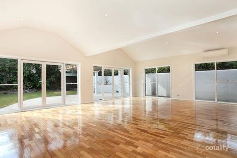 Property photo of 5 Benaroon Avenue St Ives NSW 2075