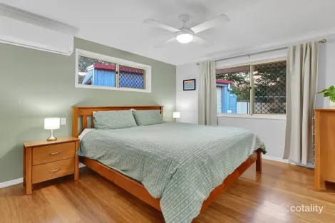 Property photo of 20 Oxley Place Forest Lake QLD 4078