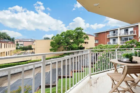 Property photo of 13/78 Hampden Road Russell Lea NSW 2046