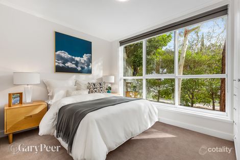 Property photo of 19/25 Robe Street St Kilda VIC 3182