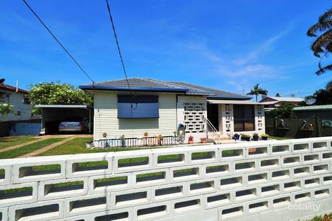 2 Mclennan St, Woody Point, QLD 4019