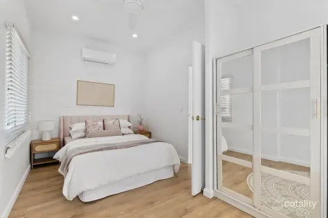 Property photo of 10 Charles Street Berserker QLD 4701