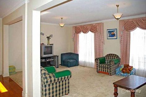 Property photo of 8 Falcon Close Blind Bight VIC 3980