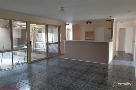 Property photo of 23 Caffra Close Warnbro WA 6169